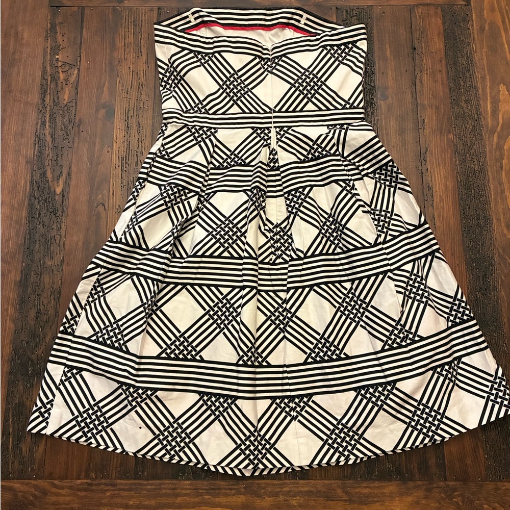 White House Black Market Dress Sleeveless Geometric Size 8 Party Career Cocktail - Picture 4 of 4